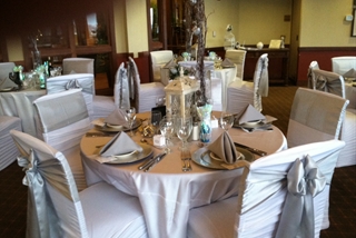 Pinecrest_decorated_for_reception_2-2
